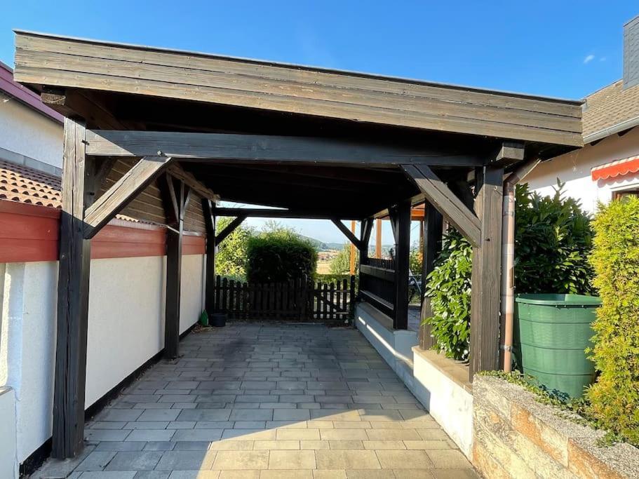 Ferienwohnung Leuchtbergblick Mit Terrasse Und Pkw Stellplatz Eschwege Εξωτερικό φωτογραφία